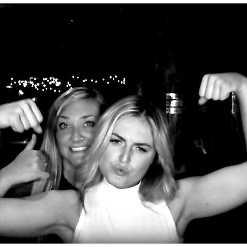 Meet your Posher, Claire